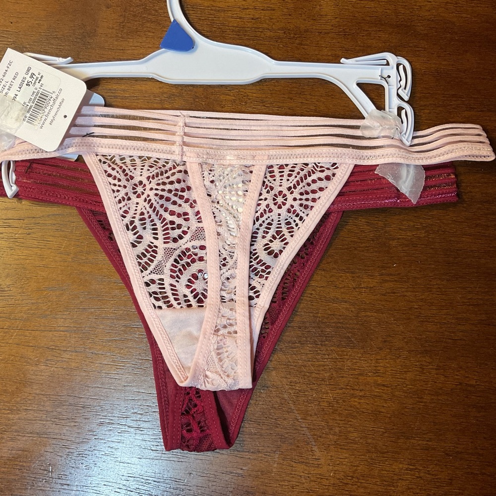 Elegant Cream Striped Bra - Picture 9 of 9